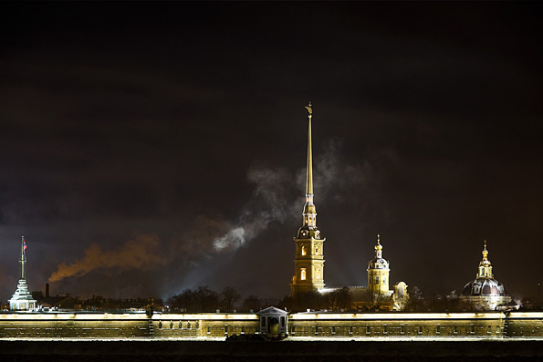 Работы по вскрытию гробницы Александра III начались в Петербурге