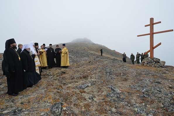 На самом востоке России Патриарх Кирилл помолился о мире